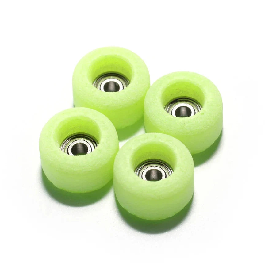 Flatface G4 Glow Green Fingerboard Wheels