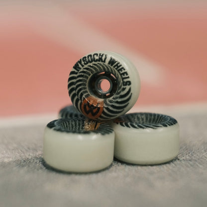 Wysocki Spiral “Side Set Conical” Bones White Fingerboard Wheels