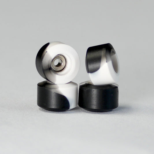 Rushwood Black/White Medium Fingerboard Wheels
